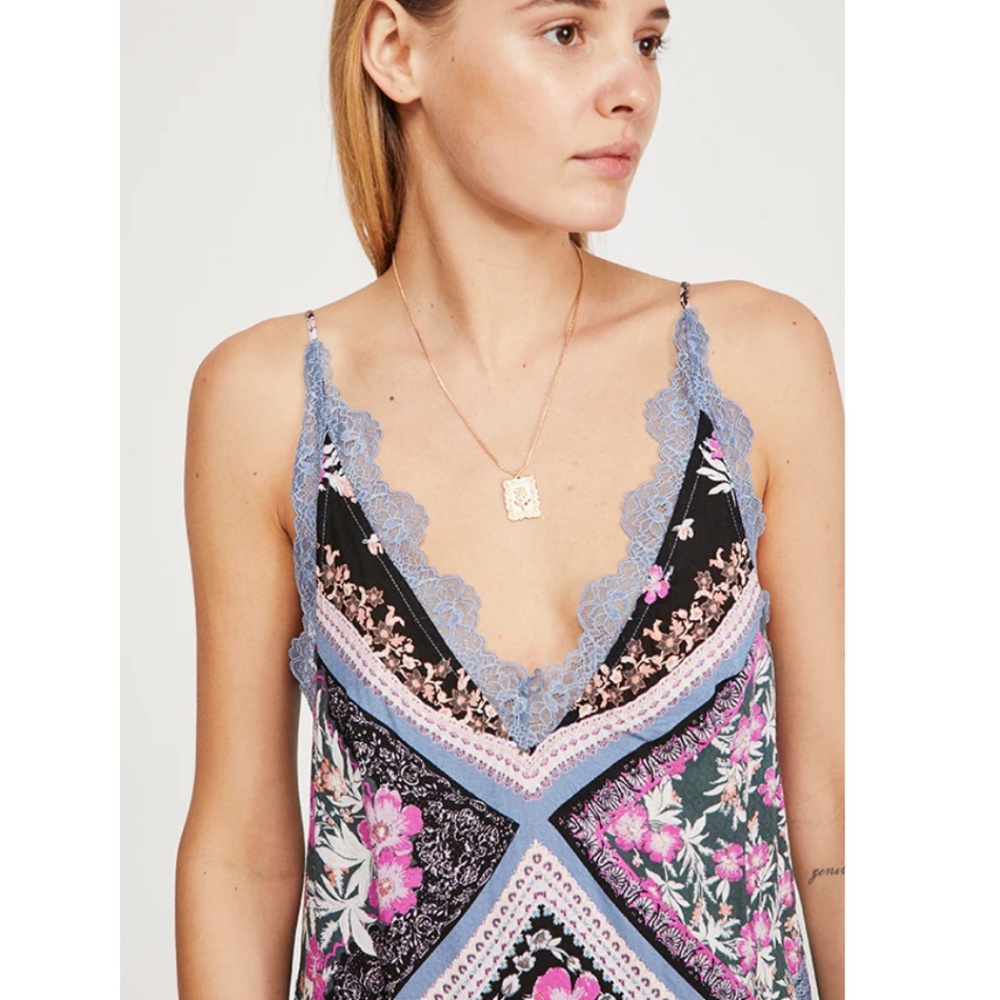 Stevie Printed Maxi Patchwork Collage Floral Chic… - image 3